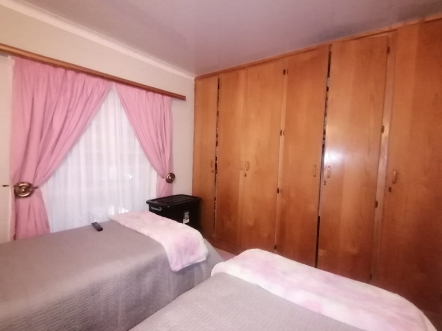 2 Bedroom Property for Sale in Navalsig Free State